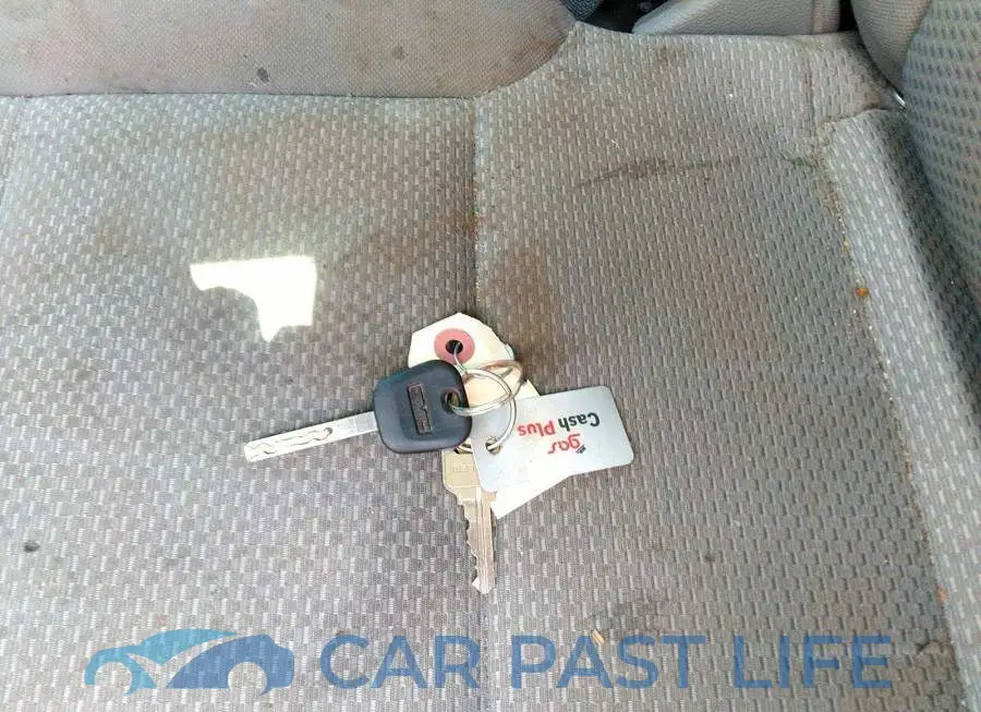 1GTV2LEH3JZ284253# 11