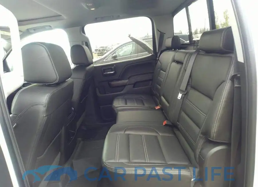 3GTU2PEC8JG300986# 8
