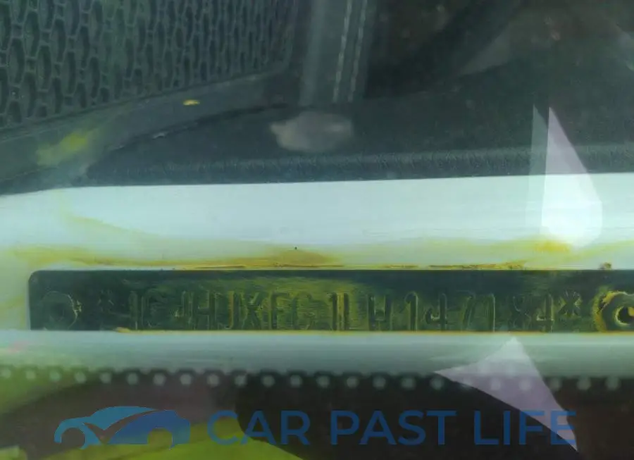 1C4HJXEG1LW147184# 9