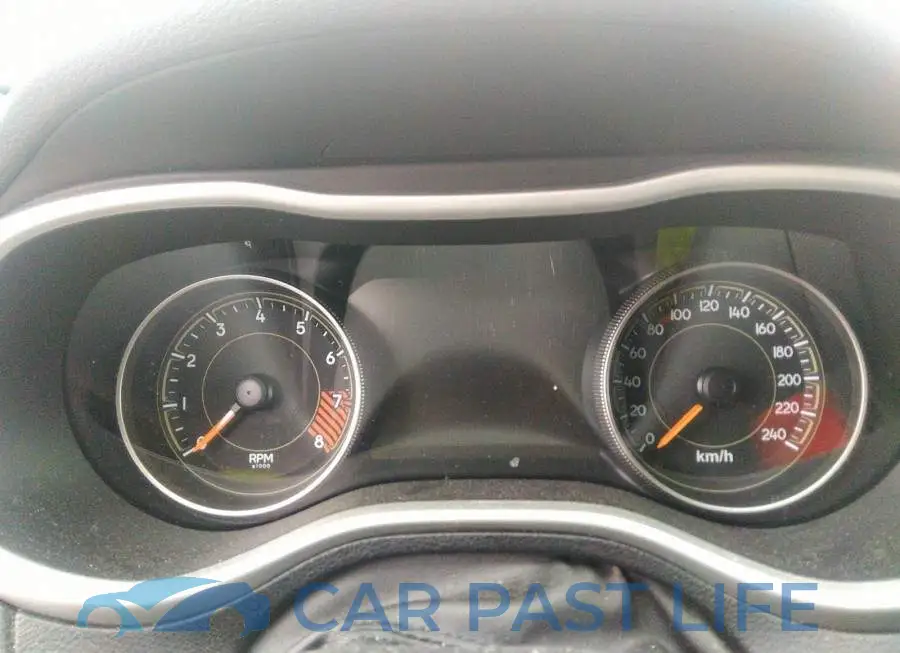 1C4PJMBS1FW702108# 7