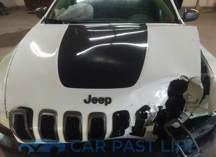 1C4PJMBX4JD527160# 10
