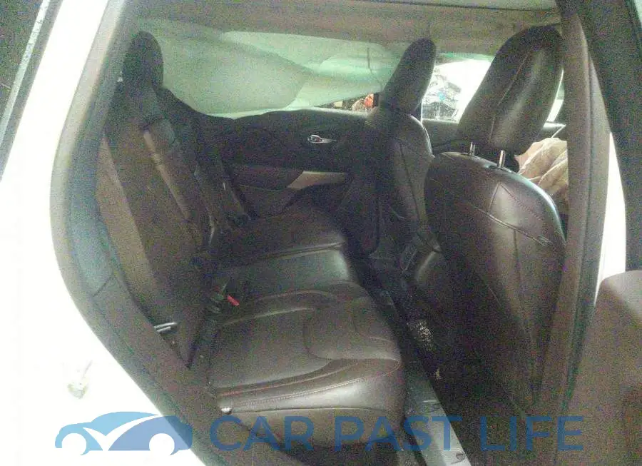 1C4PJMBX4JD527160# 8