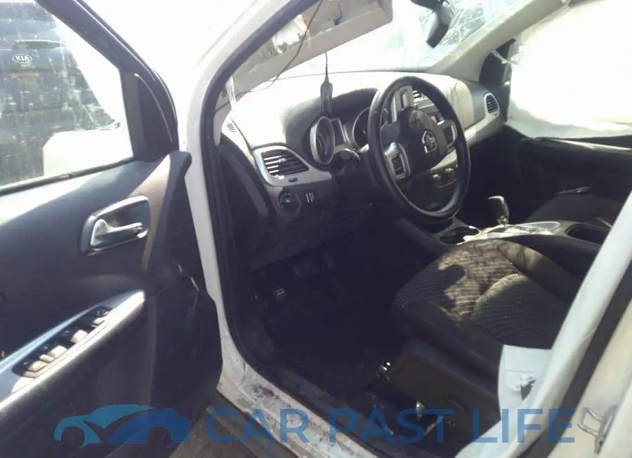 3C4PDCAB5LT194388# 5