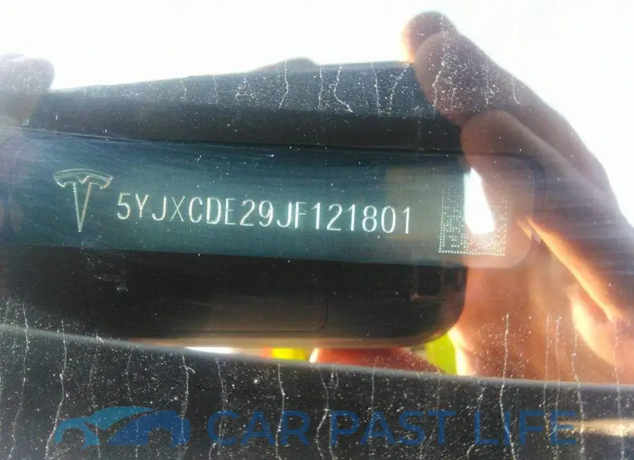 5YJXCDE29JF121801# 9