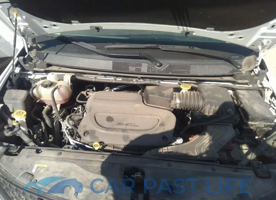 2C4RC1YG8MR548135# 10
