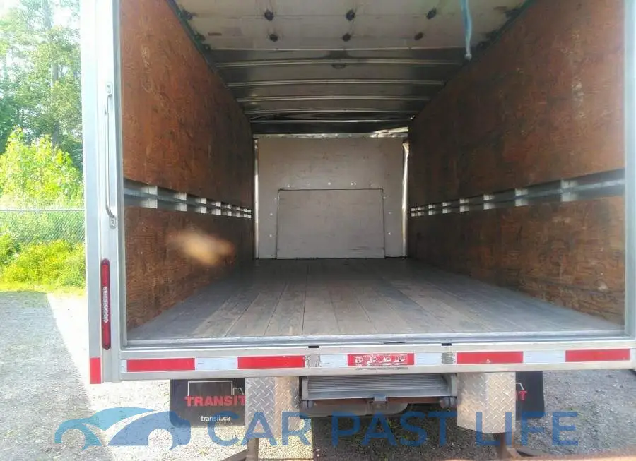 1FDWE4F64KDC14477# 8