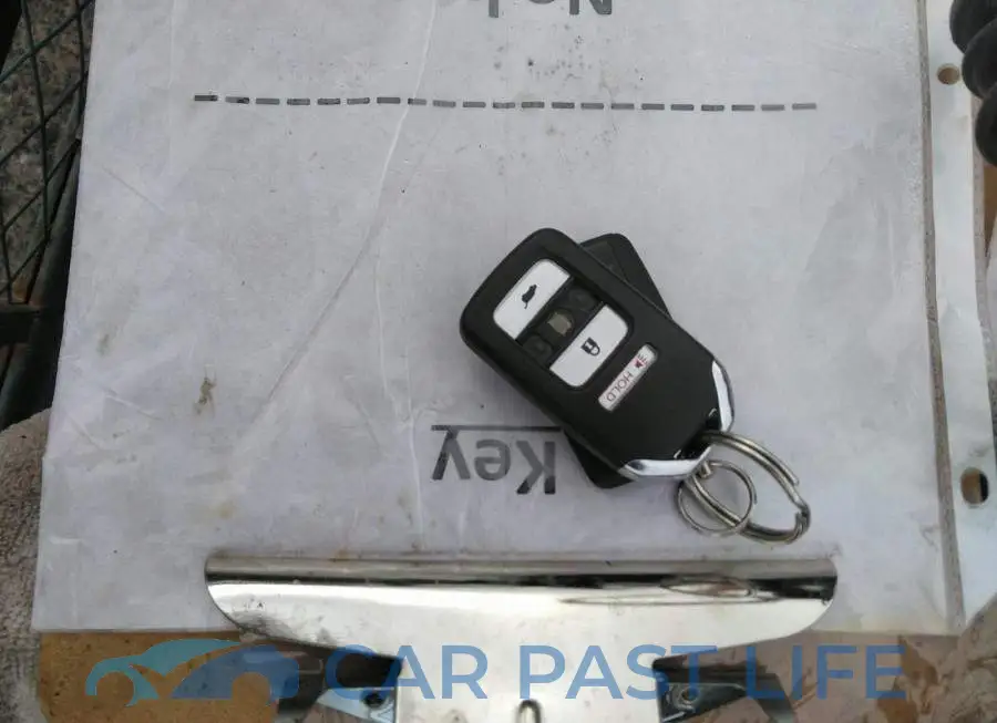 2HKRM4H49GH132536# 11