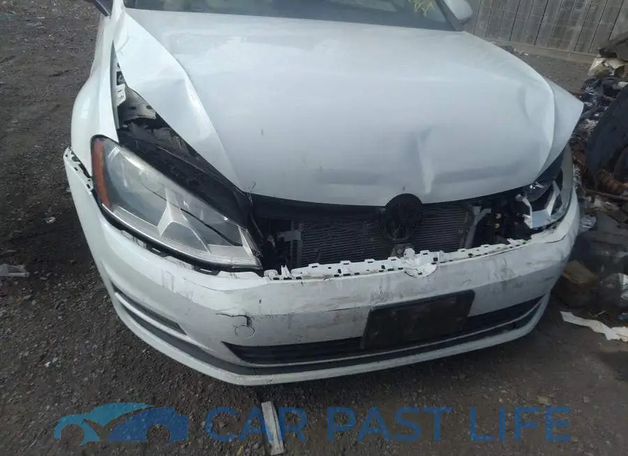 3VW217AUXFM009078# 6