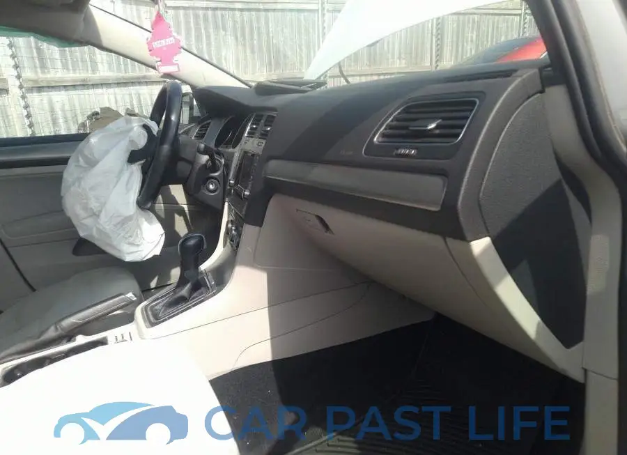 3VW217AUXFM009078# 5