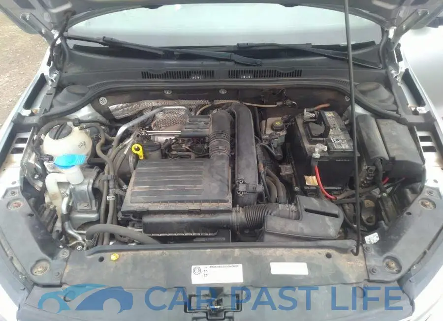3VW267AJ3GM238274# 10