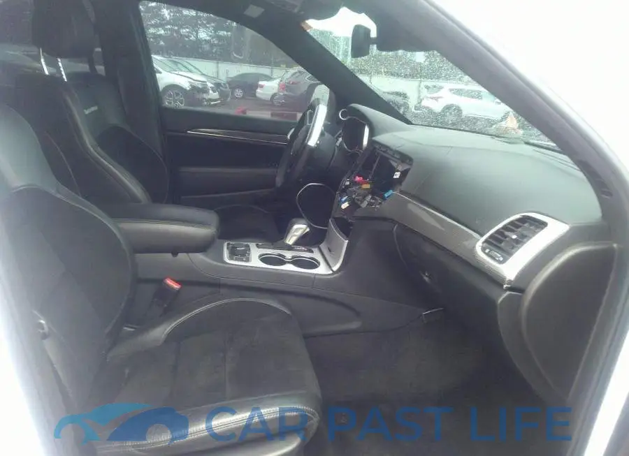 1C4RJFN99JC380907# 5
