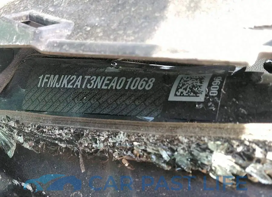 1FMJK2AT3NEA01068# 9