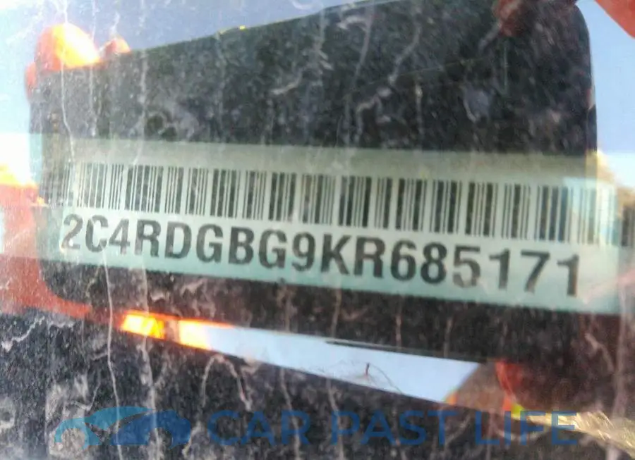 2C4RDGBG9KR685171# 9