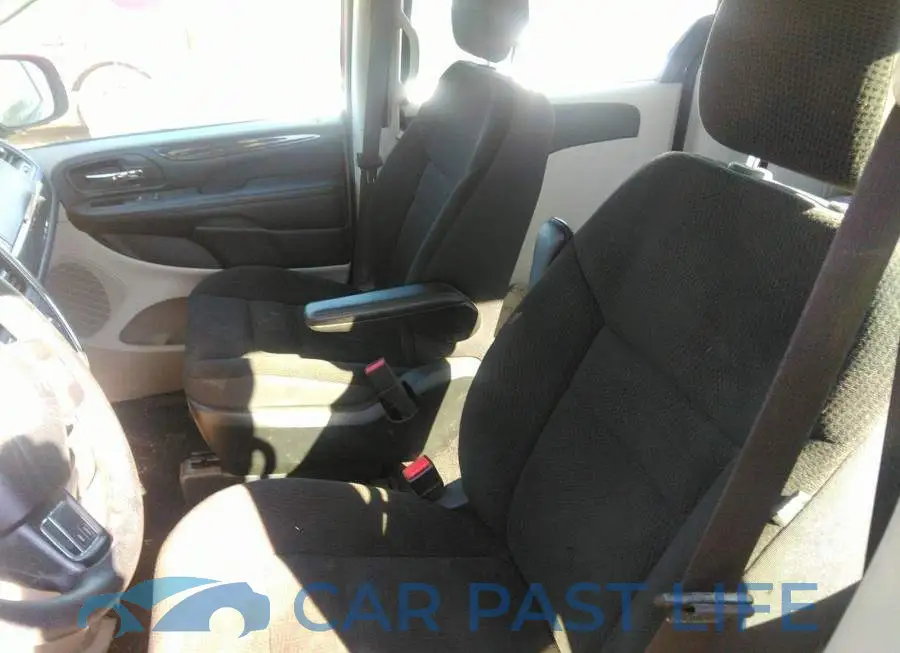 2C4RDGBG9KR685171# 8