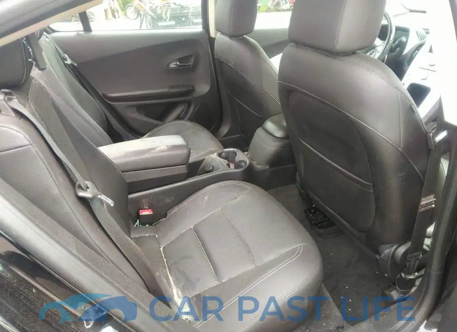1G1RB6E46FU107919# 8