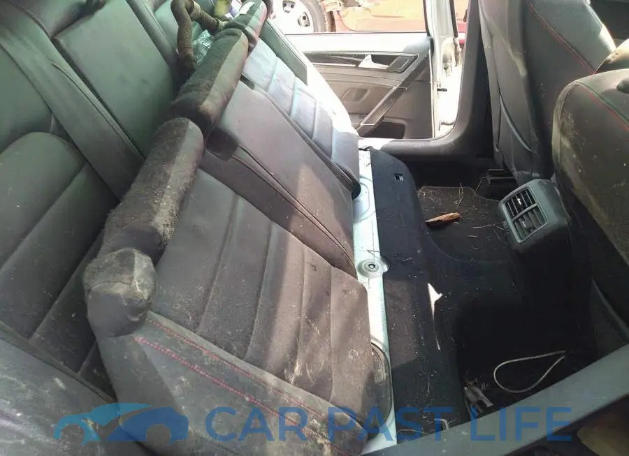 3VW447AU9GM008831# 8