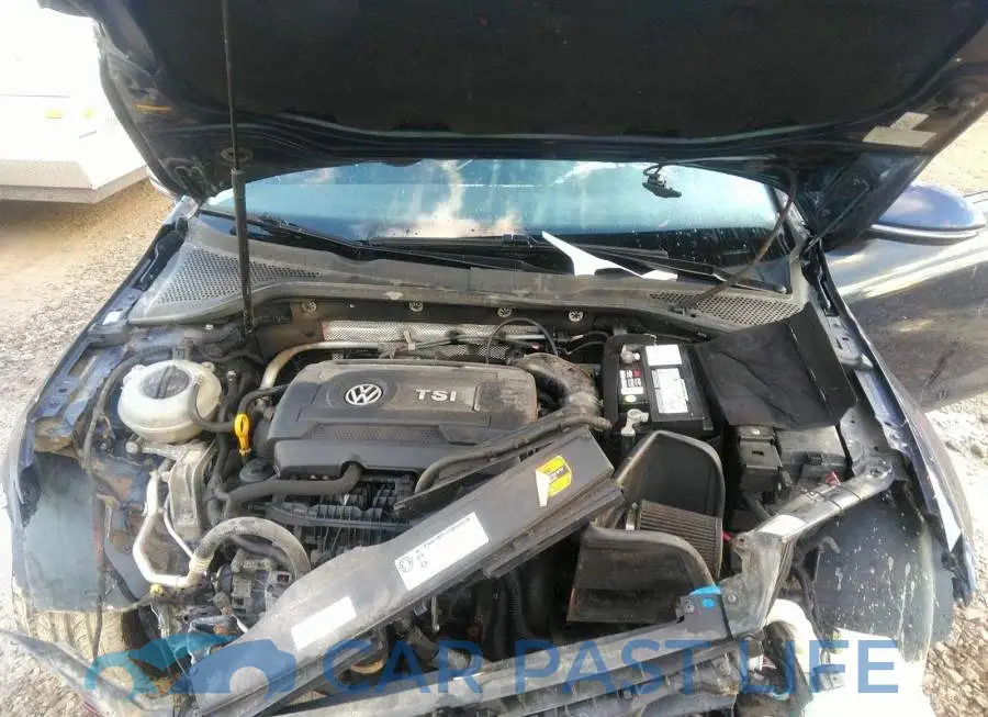 3VW217AU6GM043617# 10