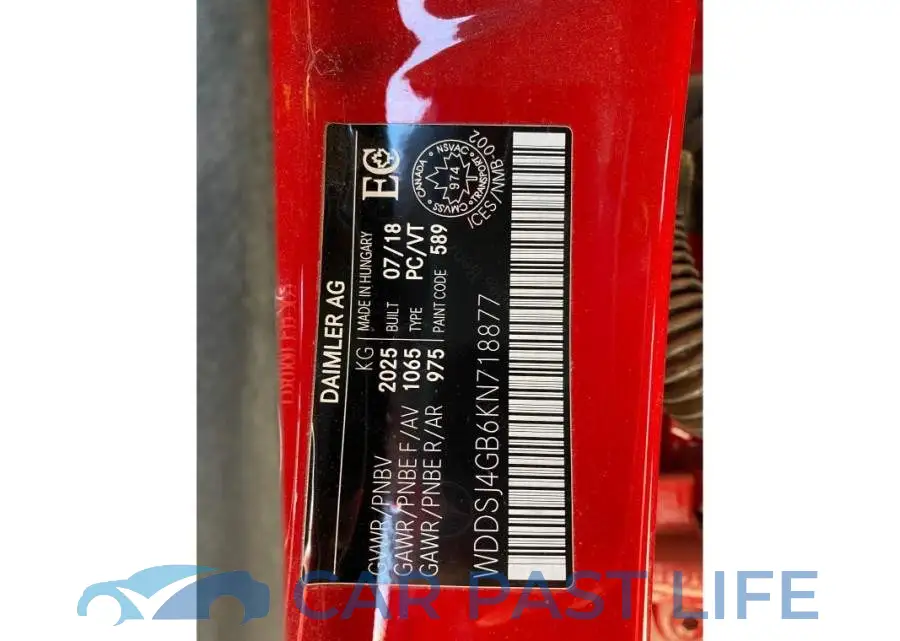 WDDSJ4GB6KN718877# 9