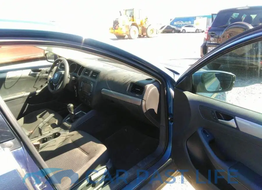 3VW1K7AJ2FM350392# 5