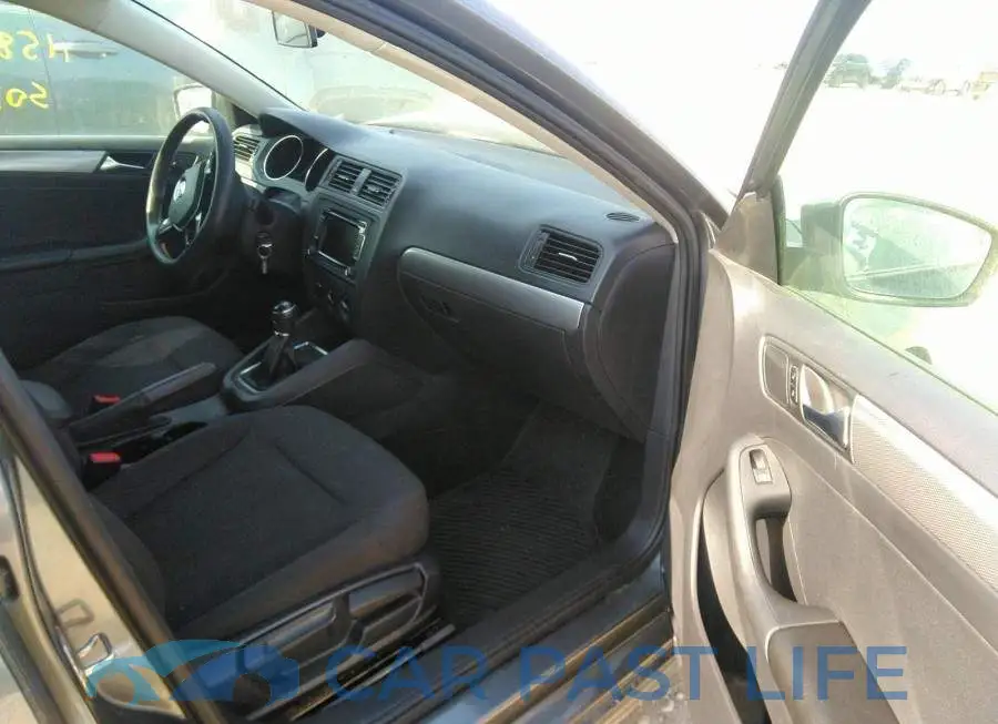 3VW1K7AJ3FM278599# 5