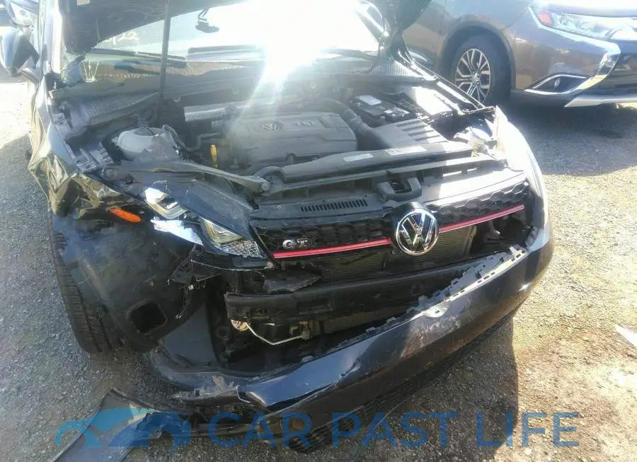 3VW4T7AU7GM057190# 6