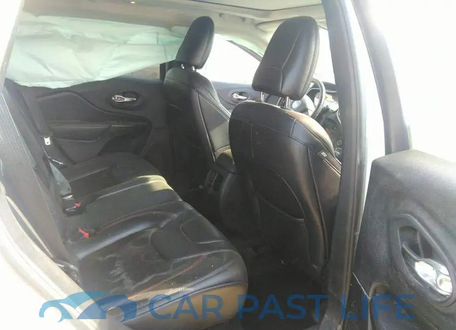 1C4PJMBX6LD635850# 8