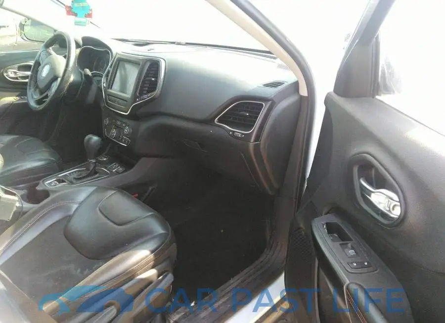 1C4PJMBX6LD635850# 5