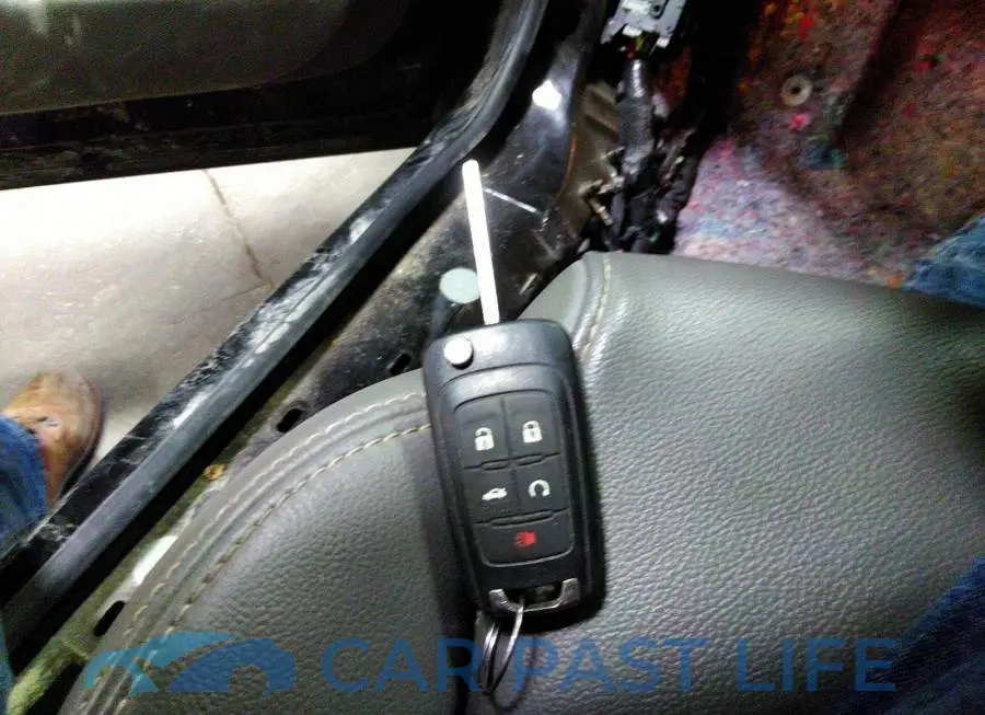 2G1105SA9G9191238# 11