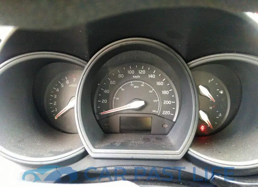 KNADM4A39G6622574# 7