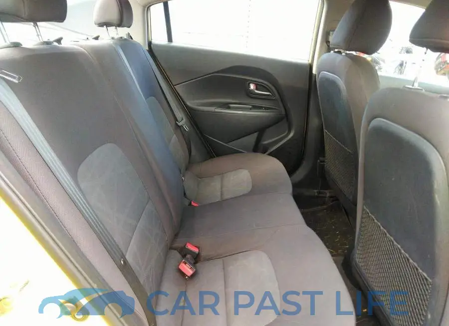 KNADM4A39G6622574# 8