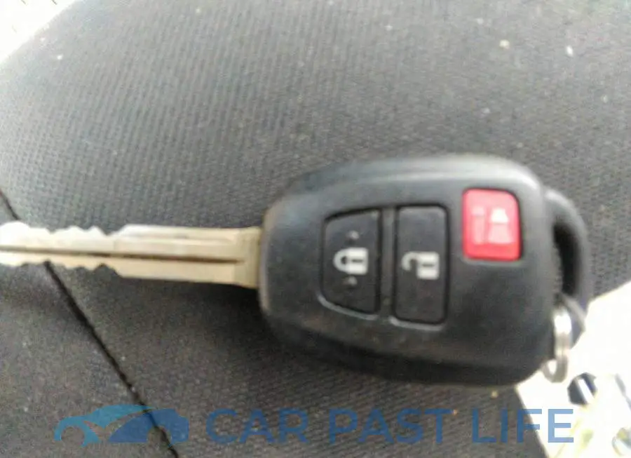 5TFUY5F19JX710420# 11