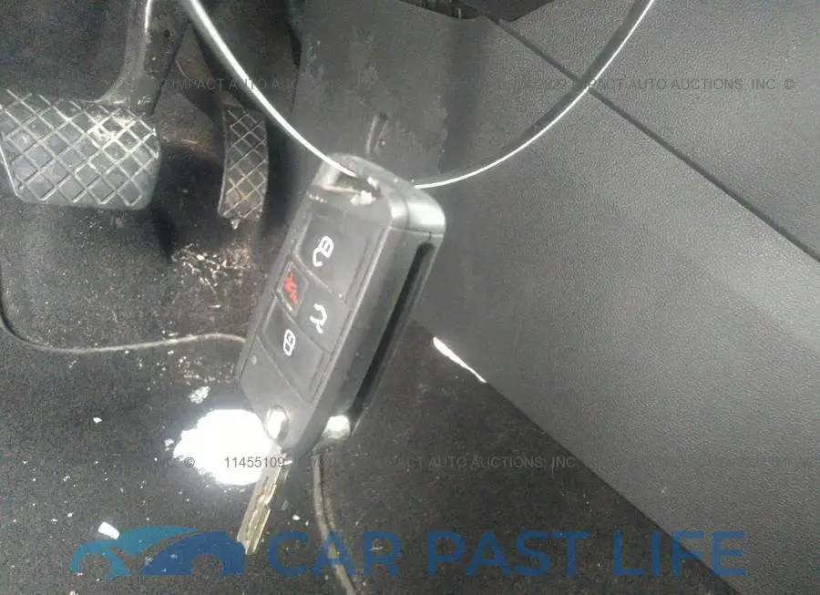 3VWC57BU6KM120552# 11