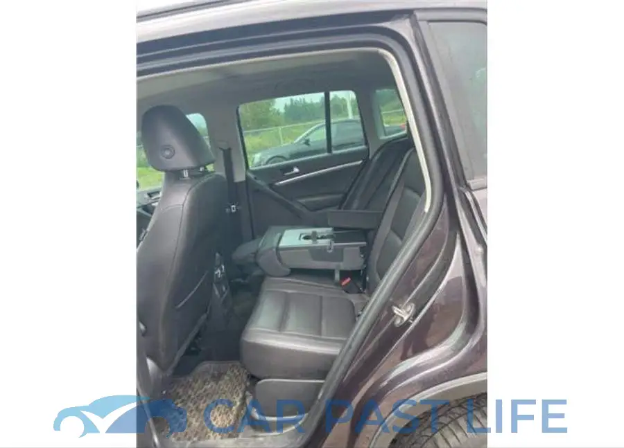 WVGJV7AX7GW511931# 8