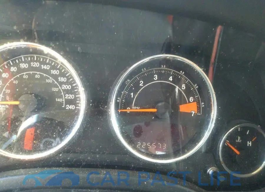 1C4NJDAB2FD108955# 7