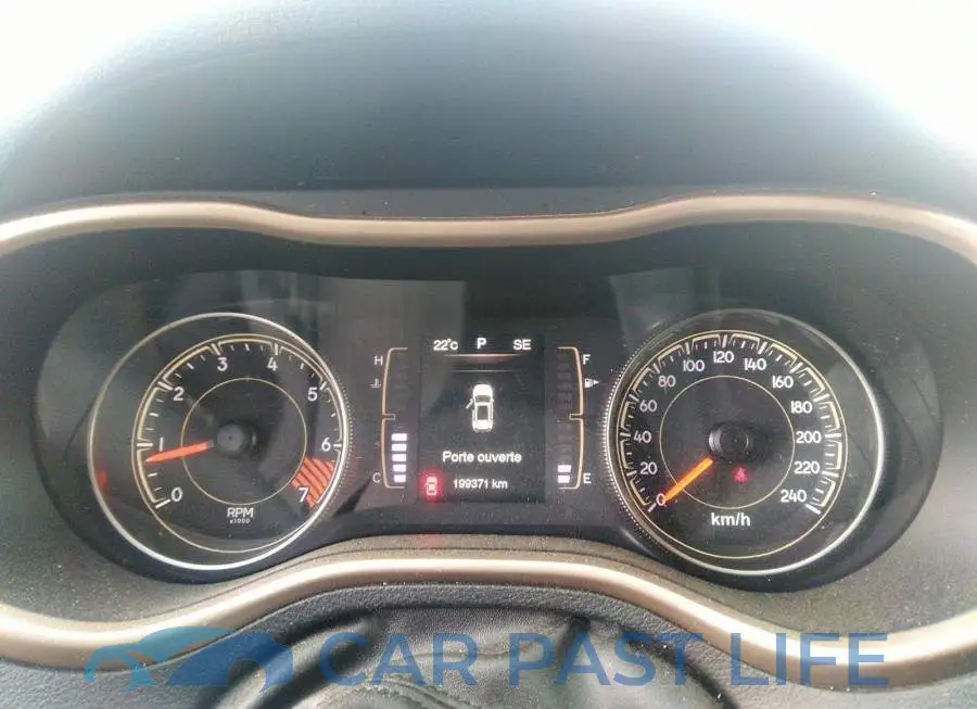 1C4PJLAB9FW535282# 7