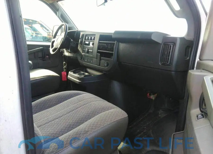 1GTW7AFP7L1186635# 5