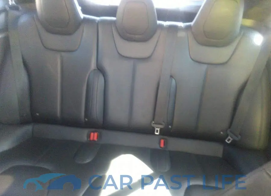 5YJSA1E47GF129789# 8