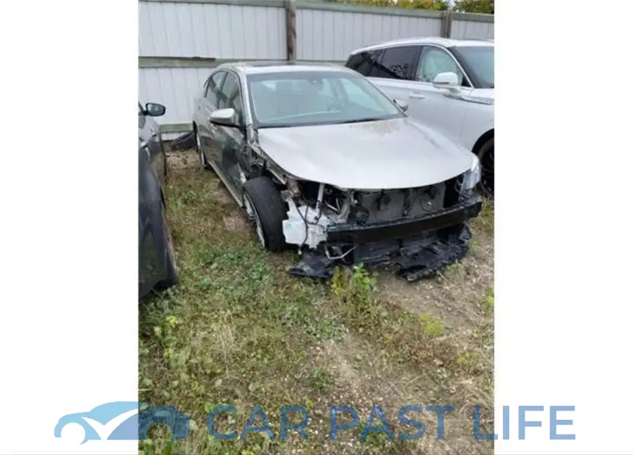 4T1BK1EB1JU279175# 7