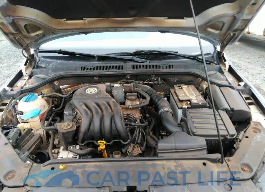3VW2K7AJ9FM345615# 10