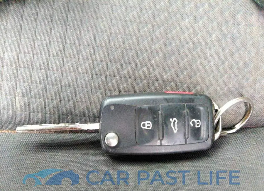 3VW2K7AJ9FM345615# 11