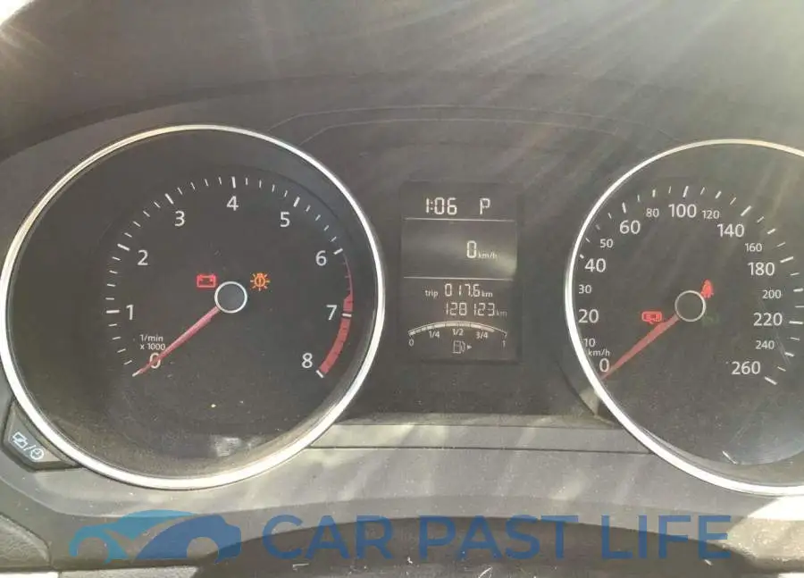 3VW267AJ9GM318808# 7