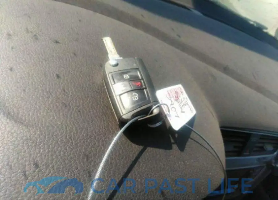 3VW2A7AU8FM095121# 12
