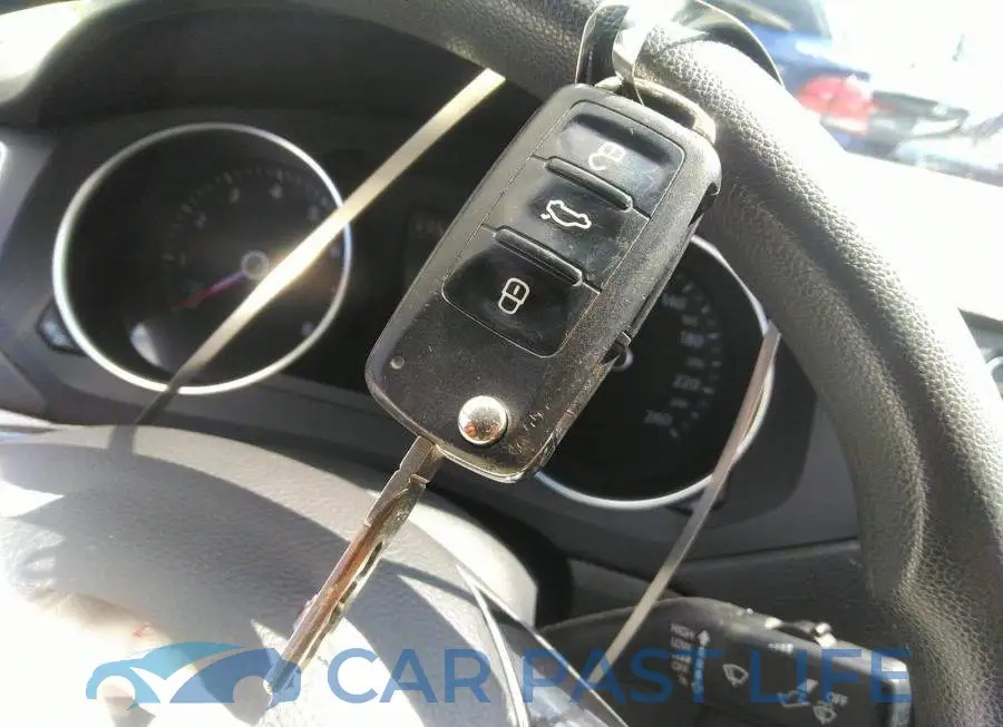 3VWB07AJ2FM421410# 11