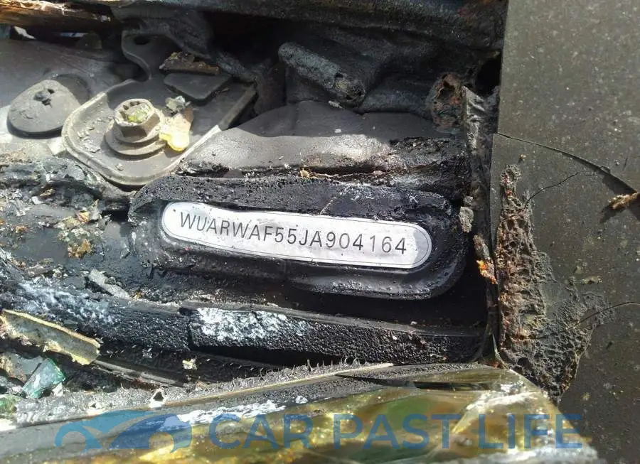 WUARWAF55JA904164# 9