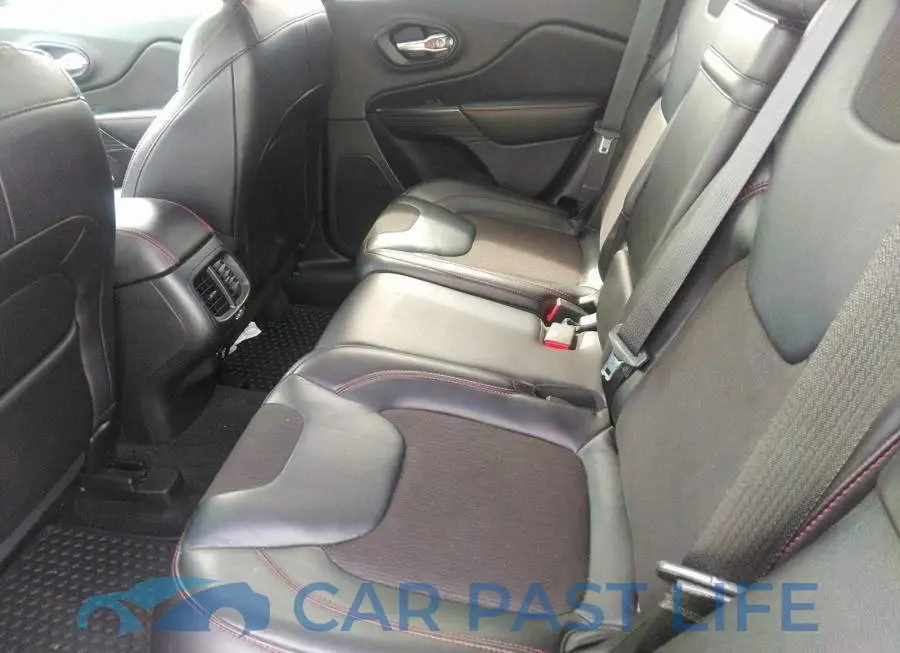 1C4PJMBS1GW315219# 8