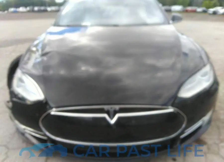 5YJSA1E23GF131408# 10