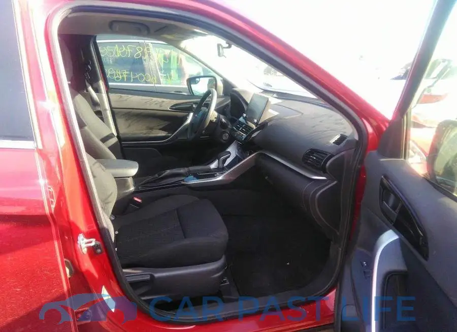 JA4ATUAA2NZ600476# 5