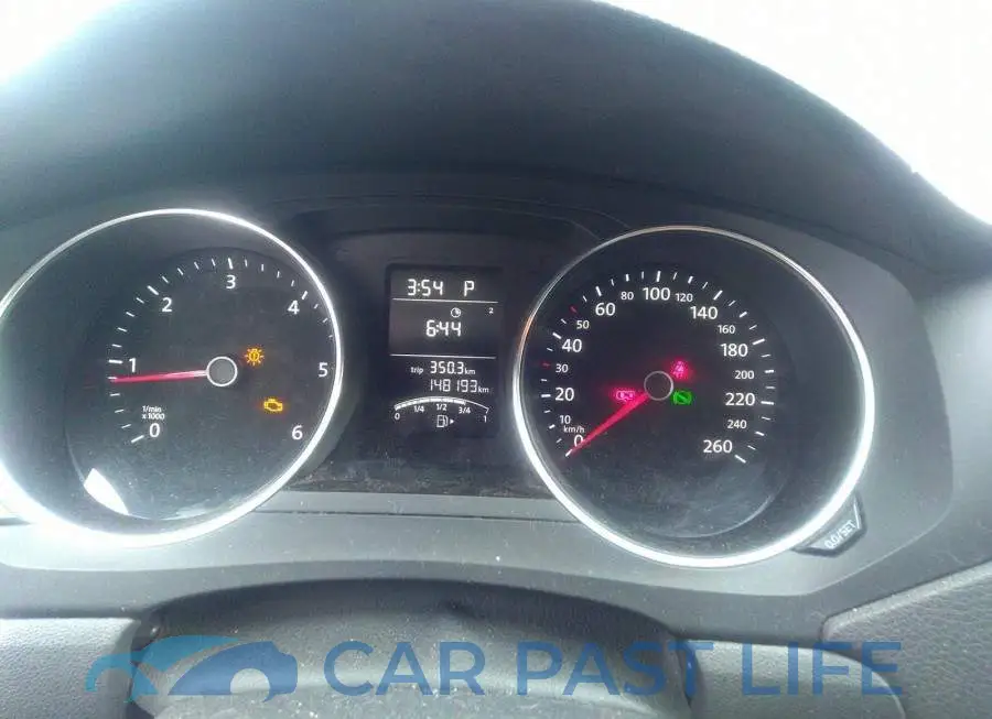 3VWDA7AJ3FM323492# 7