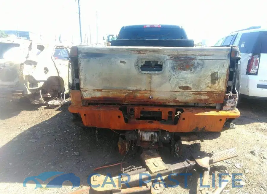 1GT42YE8XGF161178# 6