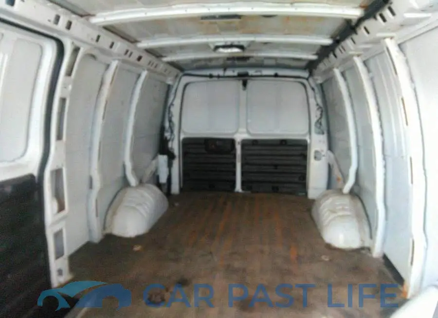 1GTW7BFP7L1225889# 8